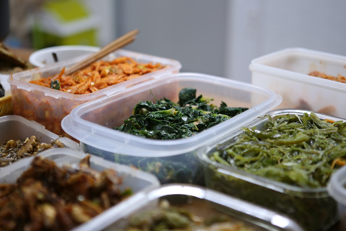 Colorful vegetable stir-fry with lean protein